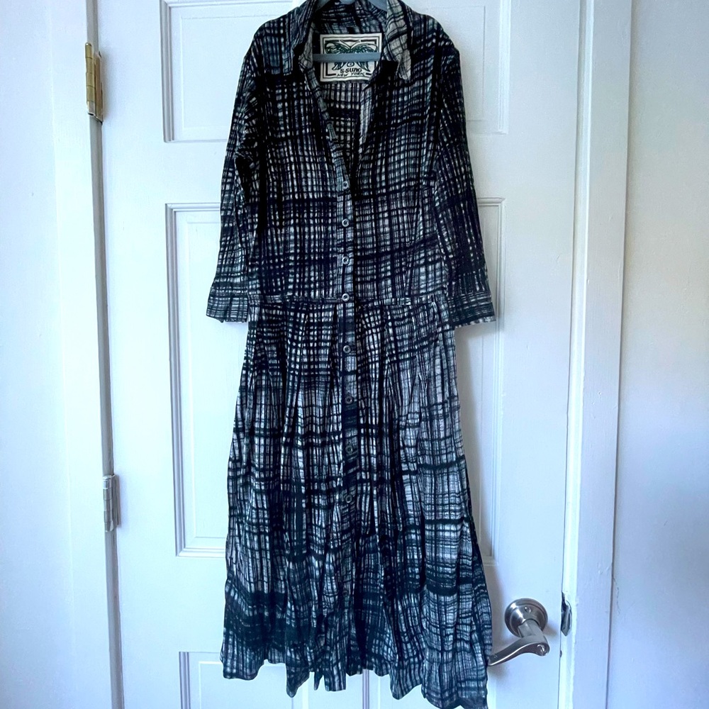 Samantha Sung 100% light cotton, B&W button midi dress Hand printed Pockets! S2